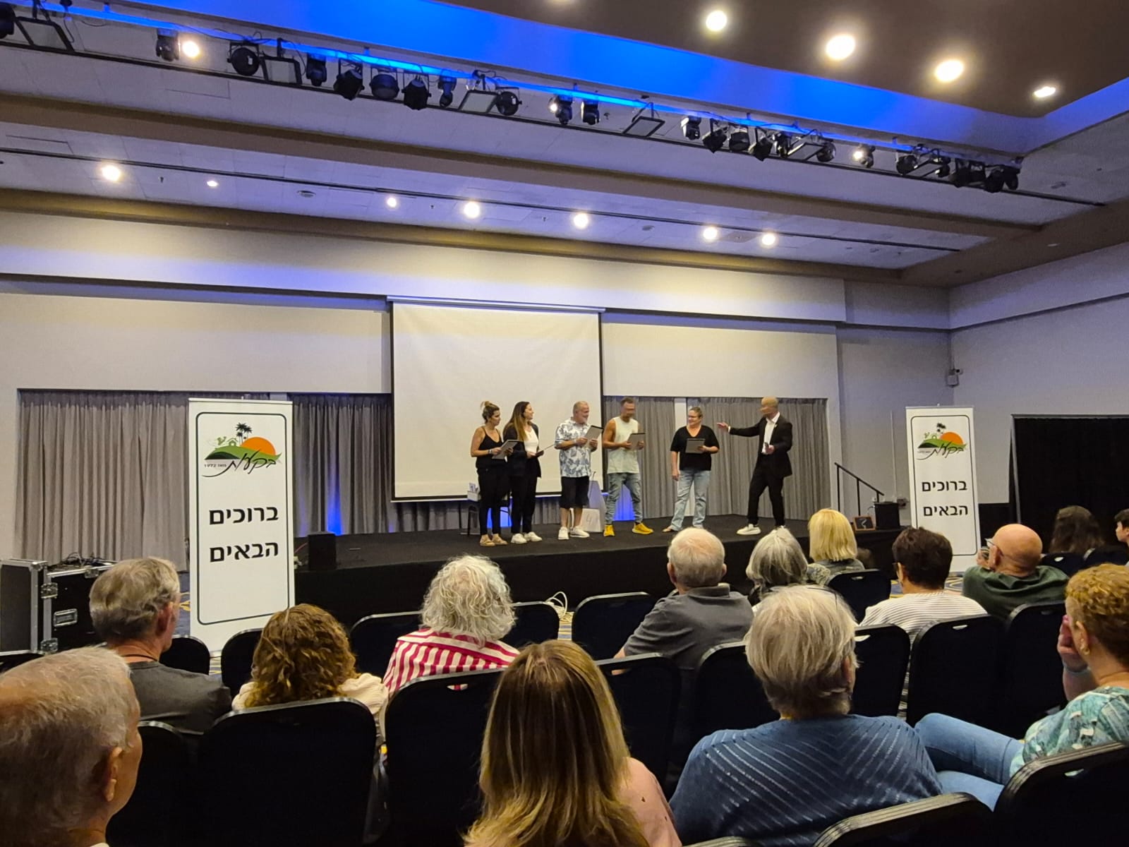 שאלות לפני הזמנת אמן חושים לאירוע שלך