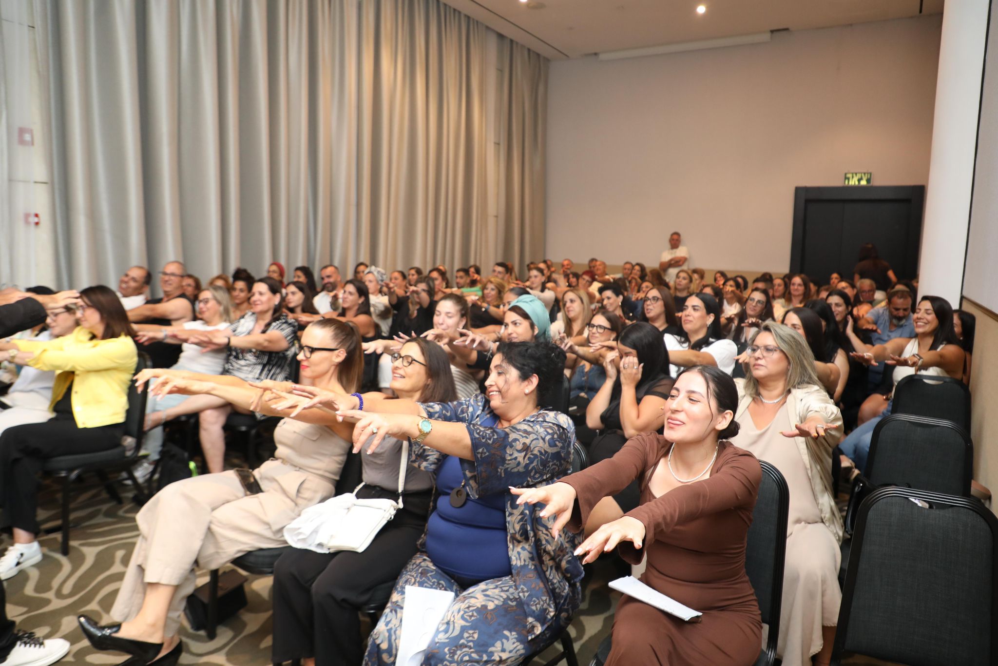 מופע בידור לרכז תרבות, אמן חושים שמתאים לכל קהל ואירוע